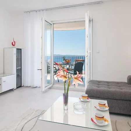 Daniel's Apartment Split